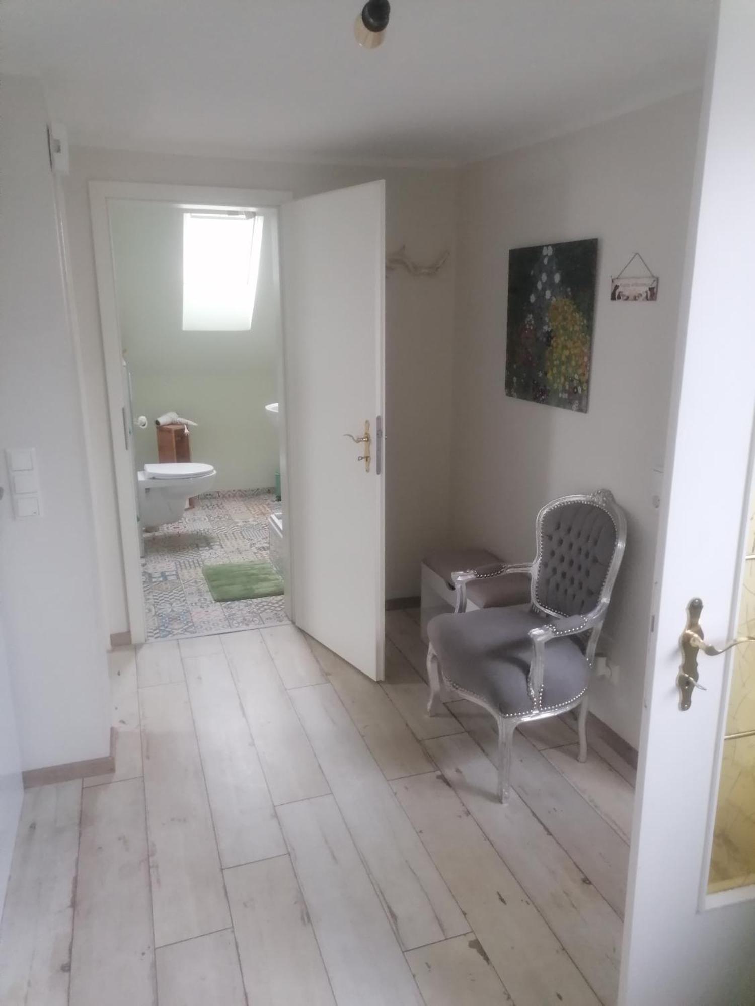 Haus Lupo Am Kanal Castrop-Rauxel Exteriör bild